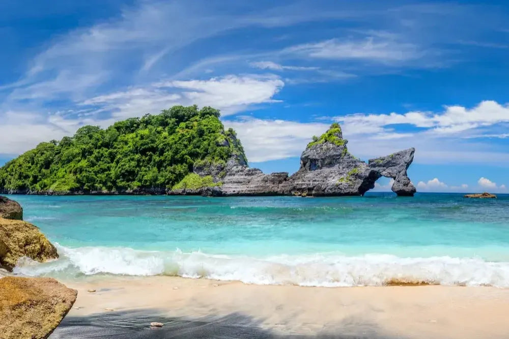 Tour Este de Nusa Penida – Atuh Beach, Diamond Beach, Tree House & Thousand Islands